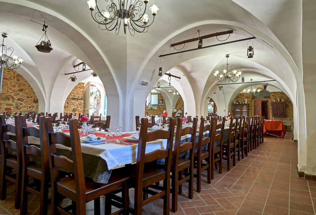 Вилла Agriturismo Conte Ruggero Centuripe Экстерьер фото