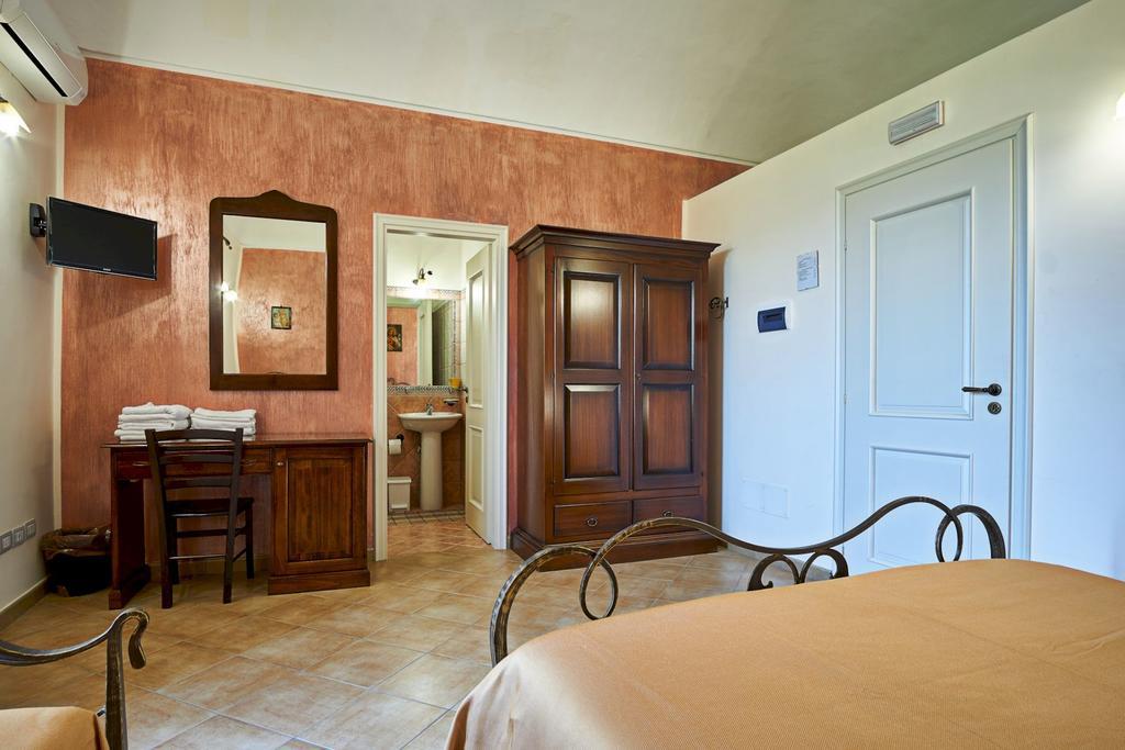 Вилла Agriturismo Conte Ruggero Centuripe Экстерьер фото